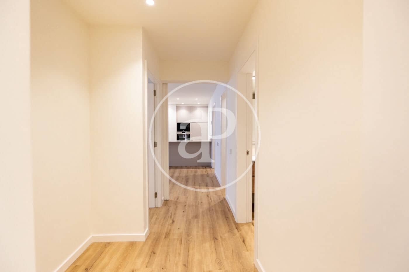 3 soveværelse Lejlighed til salg i Barcelona by - € 725.000 (Ref: 10168453)