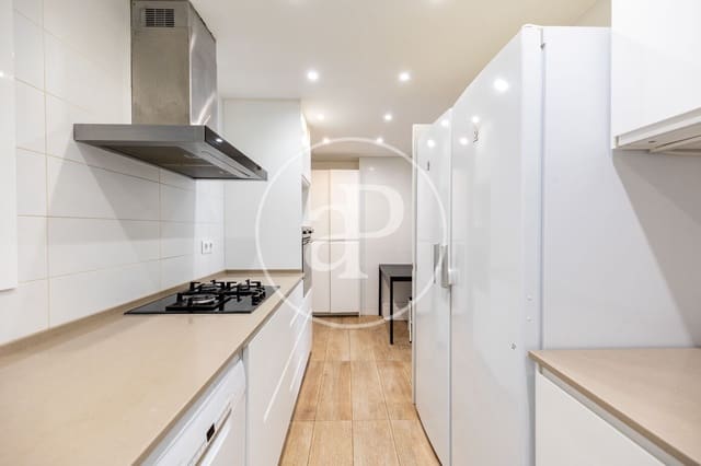 4 Zimmer Apartment zu verkaufen in Les Corts, Barcelona Stadt - 640.000 € (Ref: 10168454)