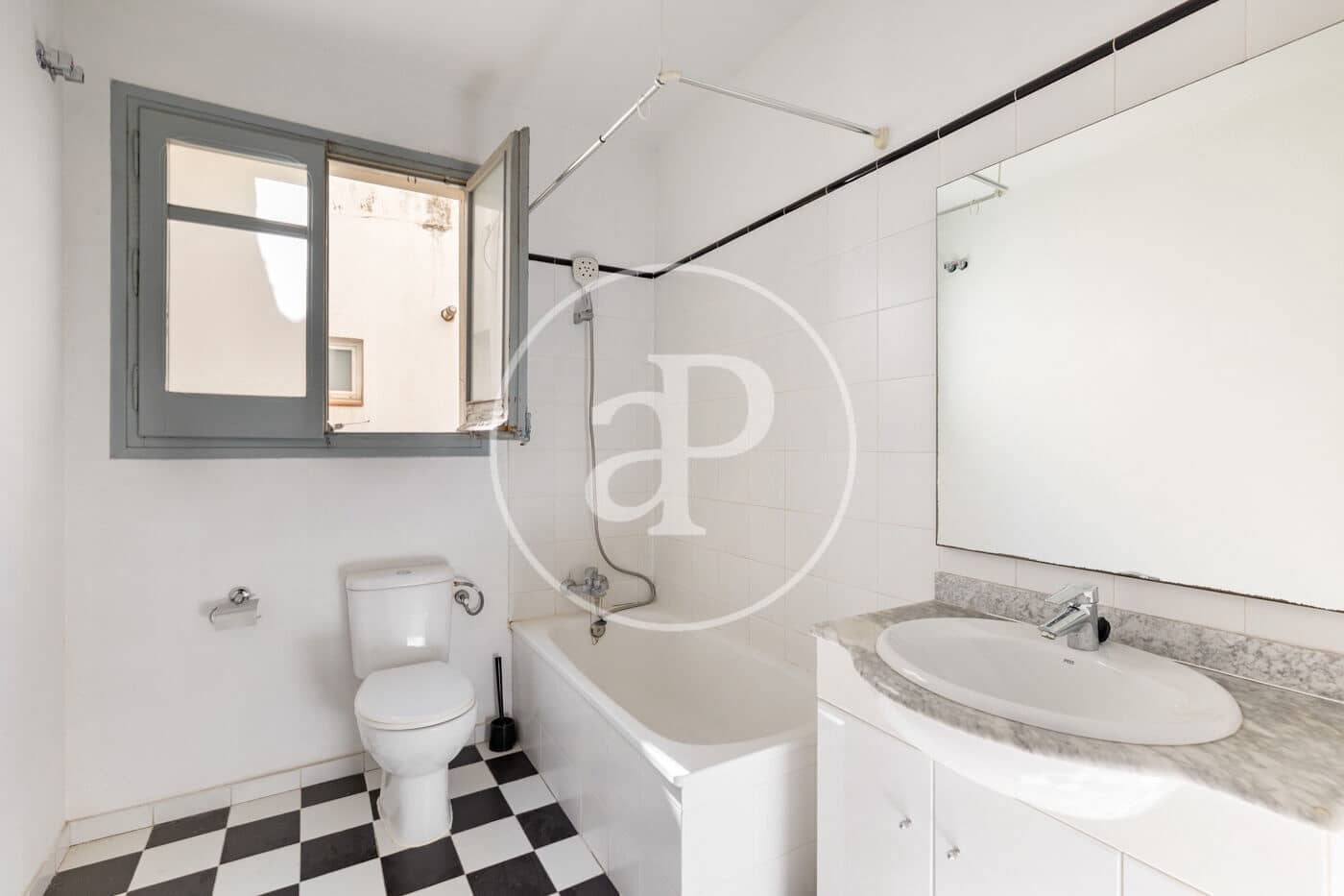 2 sovrum Lägenhet till salu i Barcelona stad - 650 000 € (Ref: 10171489)