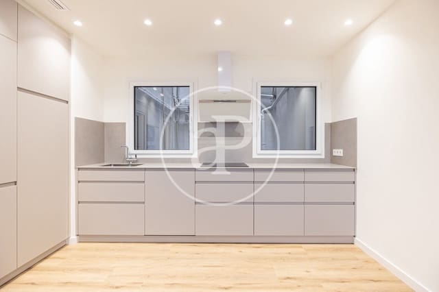 2 soverom Leilighet til salgs i El Putxet i El Farró, Barcelona by - € 495 000 (Ref: 10171490)