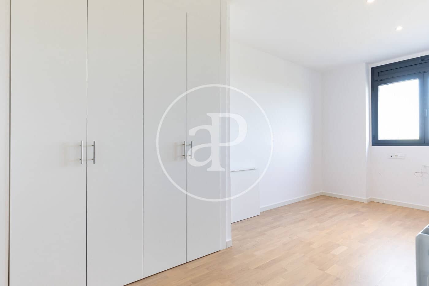 4 slaapkamer Appartement te huur in Sant Cugat del Valles met zwembad - € 2.910 (Ref: 10173803)