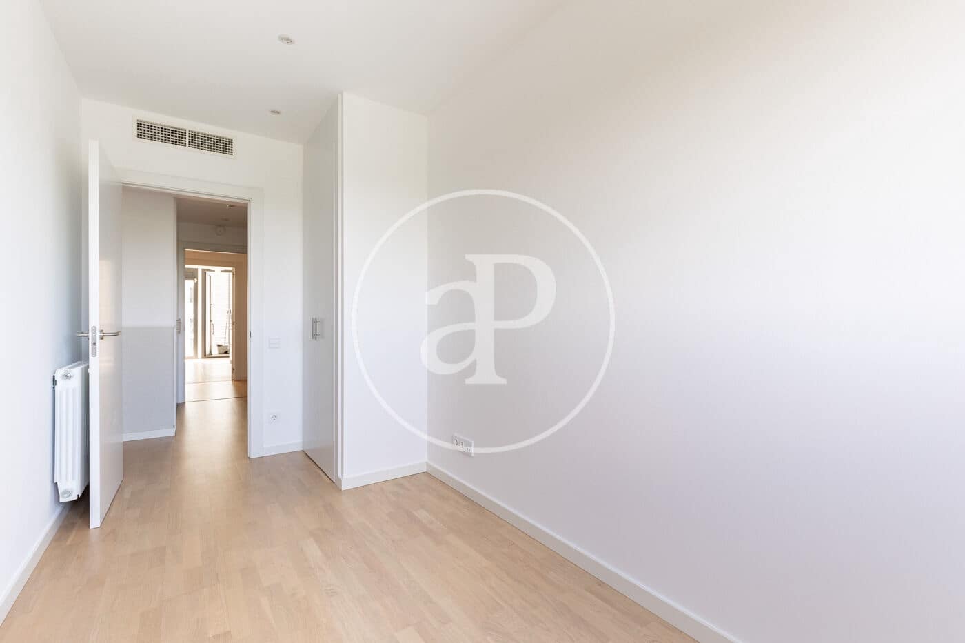 4 slaapkamer Appartement te huur in Sant Cugat del Valles met zwembad - € 2.910 (Ref: 10173803)