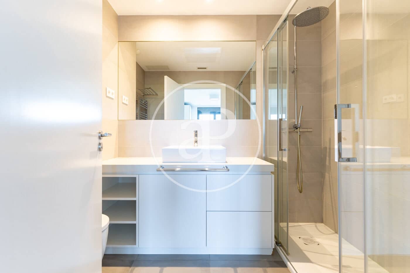 4 slaapkamer Appartement te huur in Sant Cugat del Valles met zwembad - € 2.910 (Ref: 10173803)