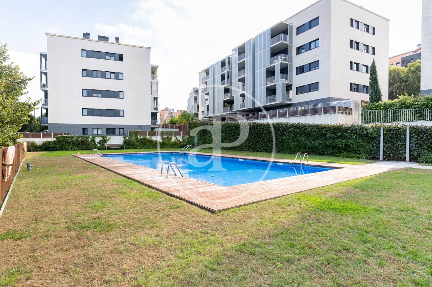 4 slaapkamer Appartement te huur in Sant Cugat del Valles met zwembad - € 2.910 (Ref: 10173803)