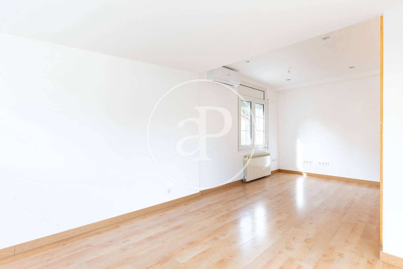 4 soverom Villa til salgs i Mira-Sol med svømmebasseng garasje - € 1 090 000 (Ref: 10173805)