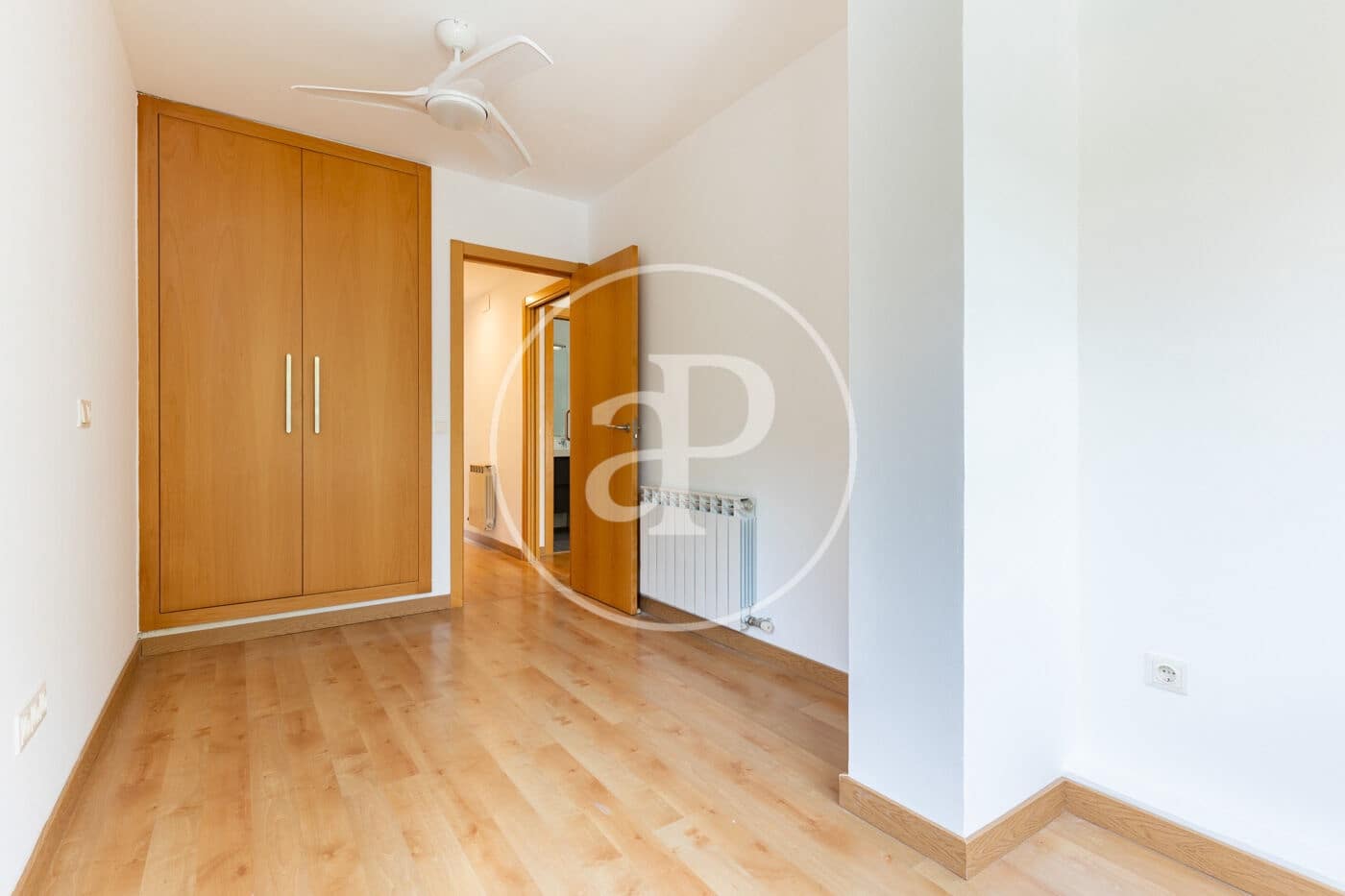 4 soverom Villa til salgs i Mira-Sol med svømmebasseng garasje - € 1 090 000 (Ref: 10173805)