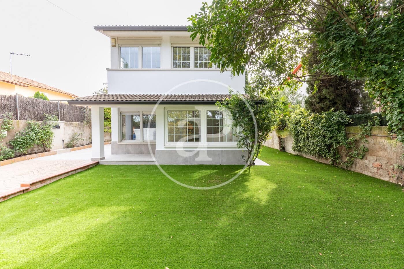 4 soverom Villa til salgs i Mira-Sol med svømmebasseng garasje - € 1 090 000 (Ref: 10173805)