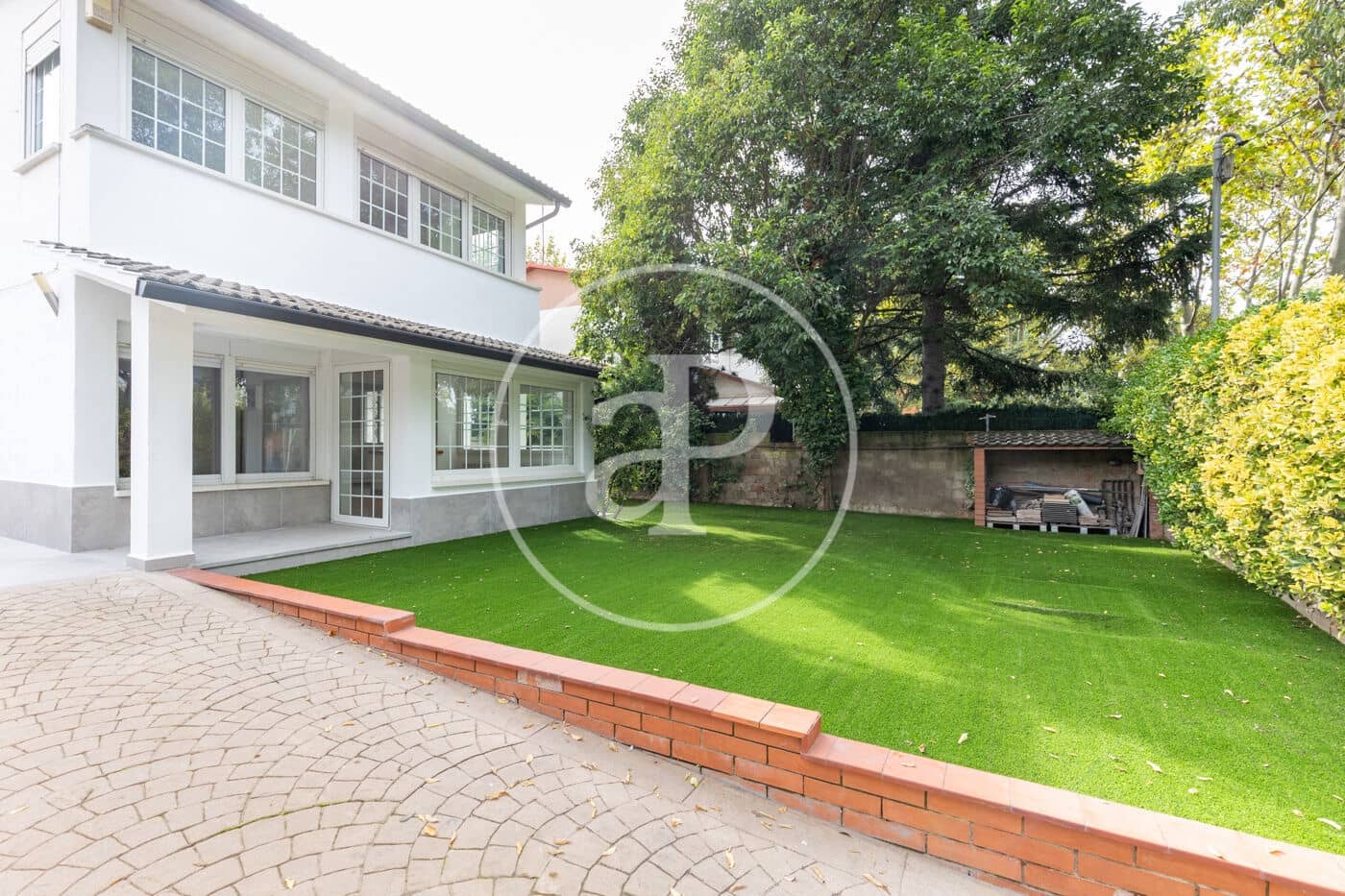 4 soverom Villa til salgs i Mira-Sol med svømmebasseng garasje - € 1 090 000 (Ref: 10173805)