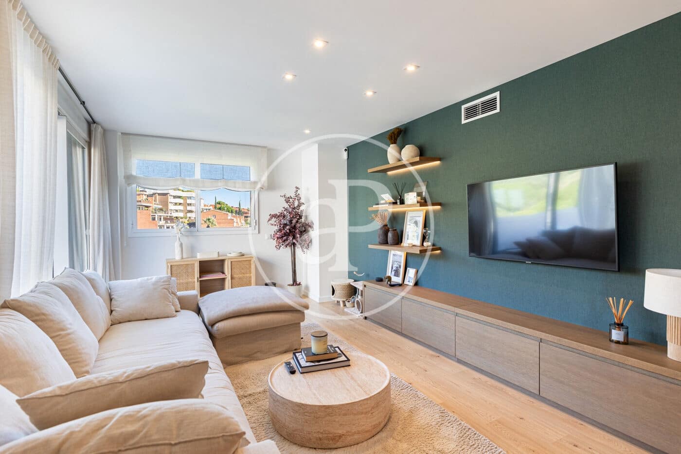 3 sypialnia Apartament na sprzedaż w Esplugues de Llobregat z basenem garażem - 1 300 000 € (Ref: 10173806)
