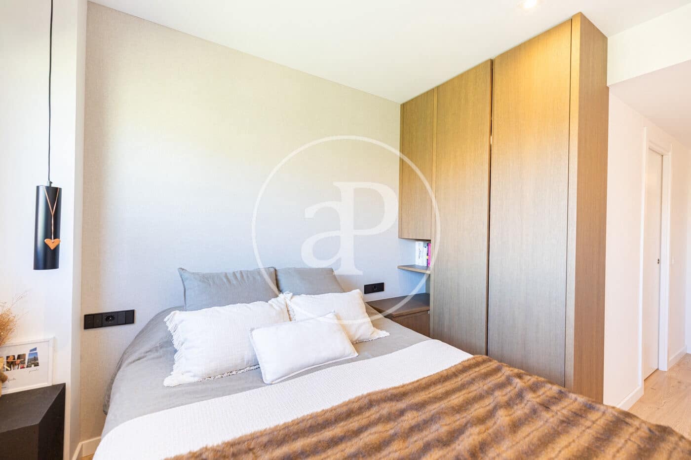 3 sypialnia Apartament na sprzedaż w Esplugues de Llobregat z basenem garażem - 1 300 000 € (Ref: 10173806)