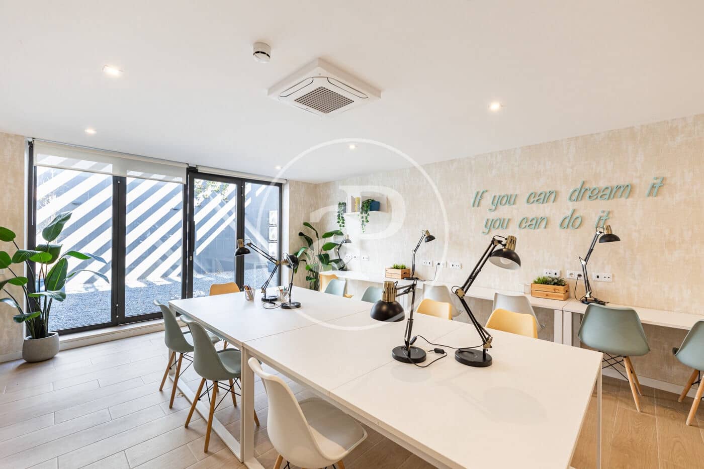 3 sypialnia Apartament na sprzedaż w Esplugues de Llobregat z basenem garażem - 1 300 000 € (Ref: 10173806)