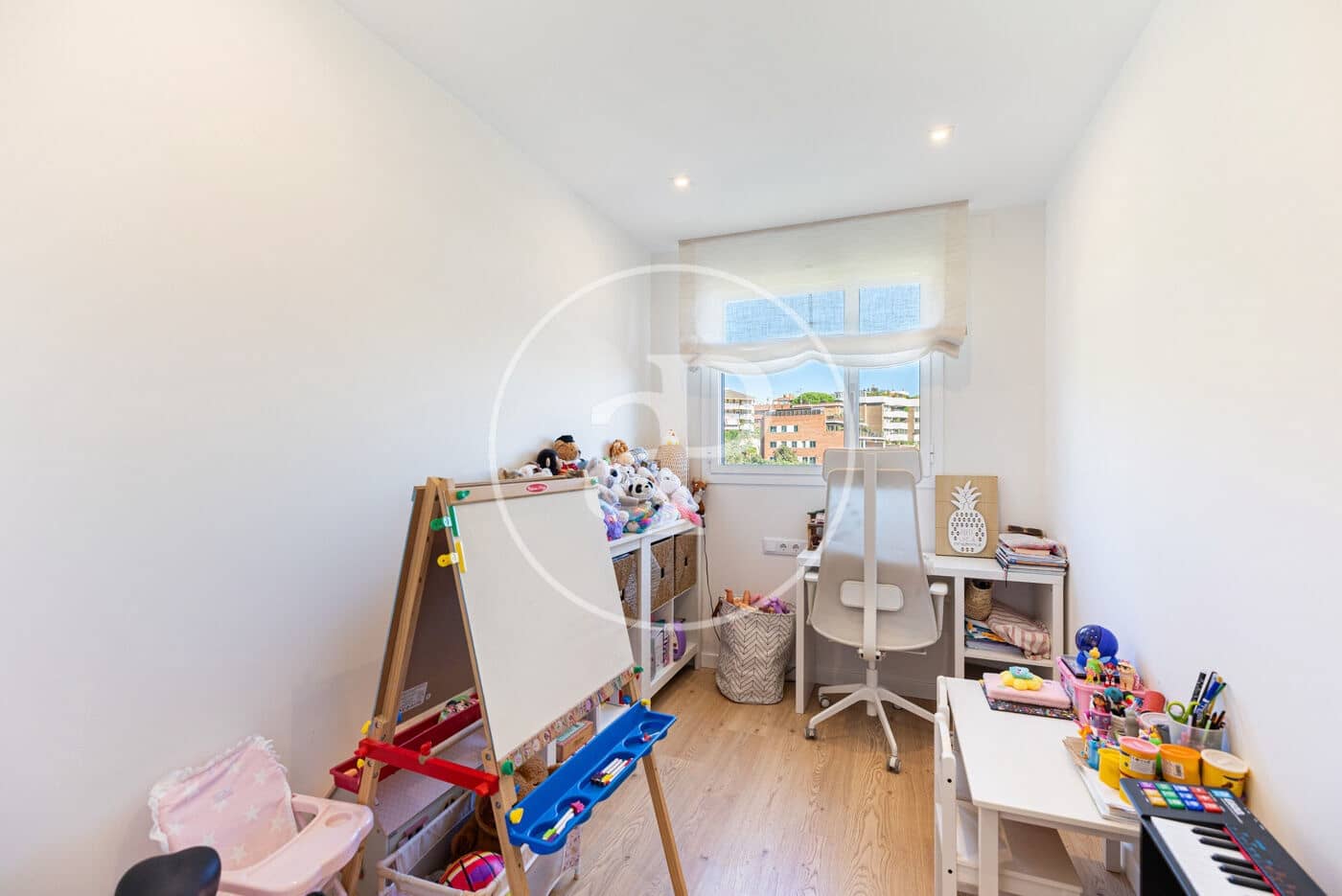 3 sypialnia Apartament na sprzedaż w Esplugues de Llobregat z basenem garażem - 1 300 000 € (Ref: 10173806)