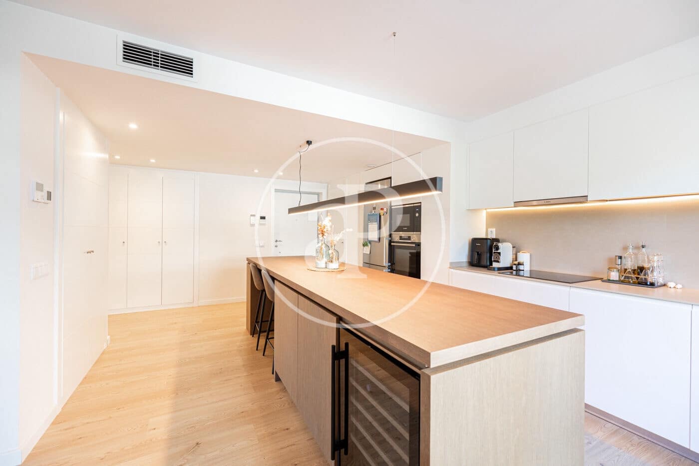 3 sypialnia Apartament na sprzedaż w Esplugues de Llobregat z basenem garażem - 1 300 000 € (Ref: 10173806)