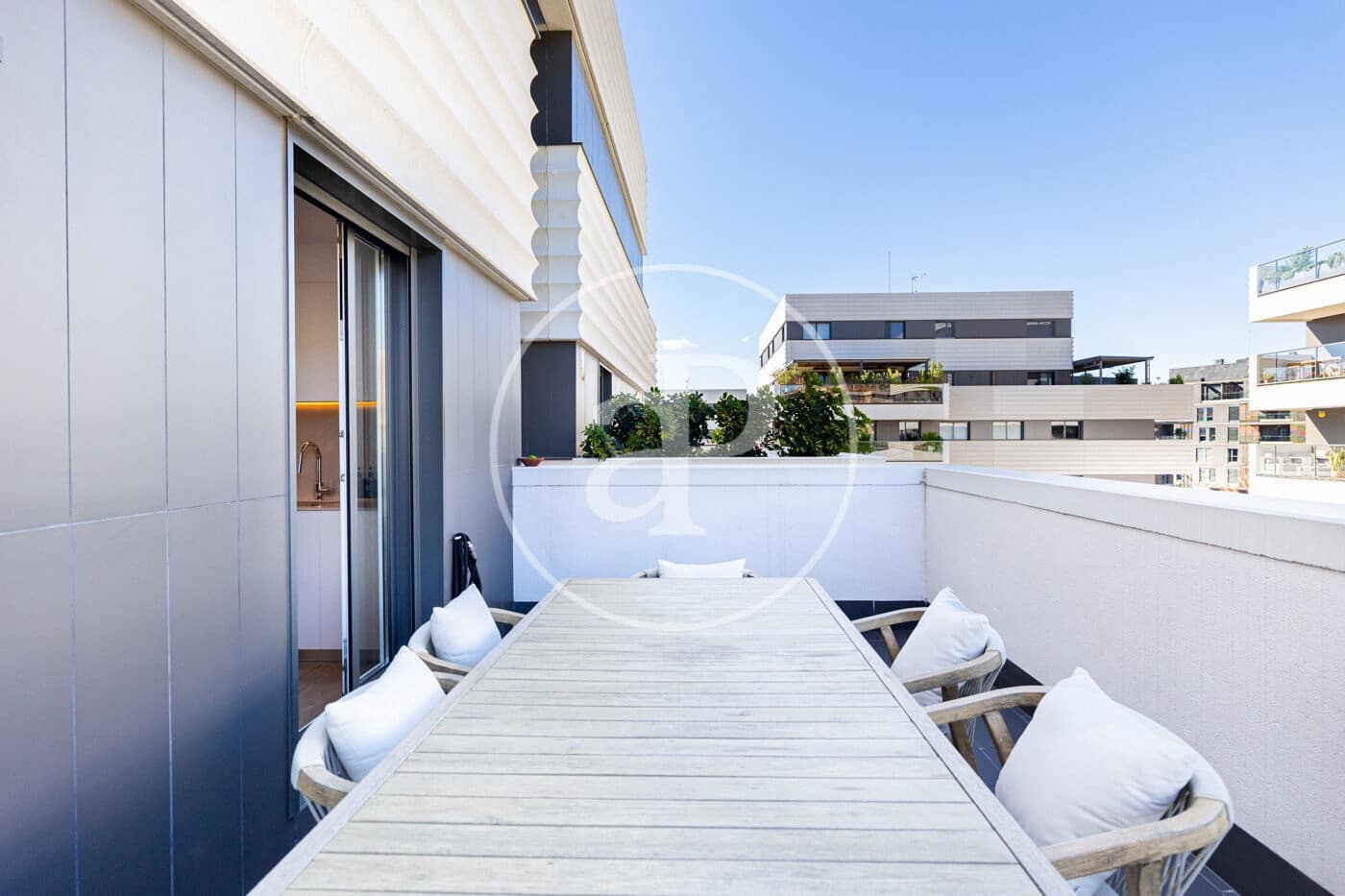 3 sypialnia Apartament na sprzedaż w Esplugues de Llobregat z basenem garażem - 1 300 000 € (Ref: 10173806)