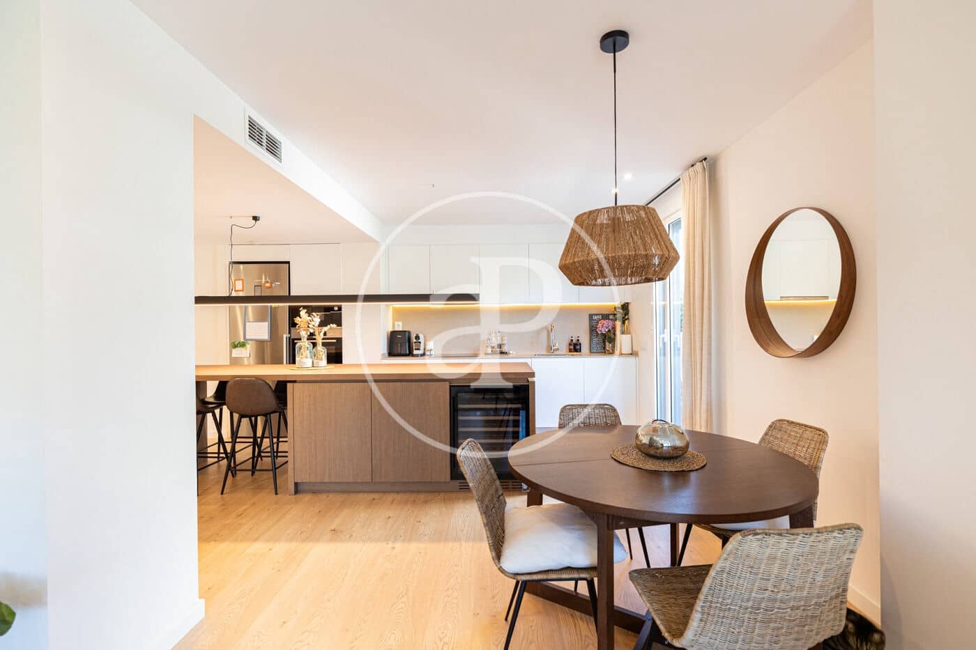 3 sypialnia Apartament na sprzedaż w Esplugues de Llobregat z basenem garażem - 1 300 000 € (Ref: 10173806)