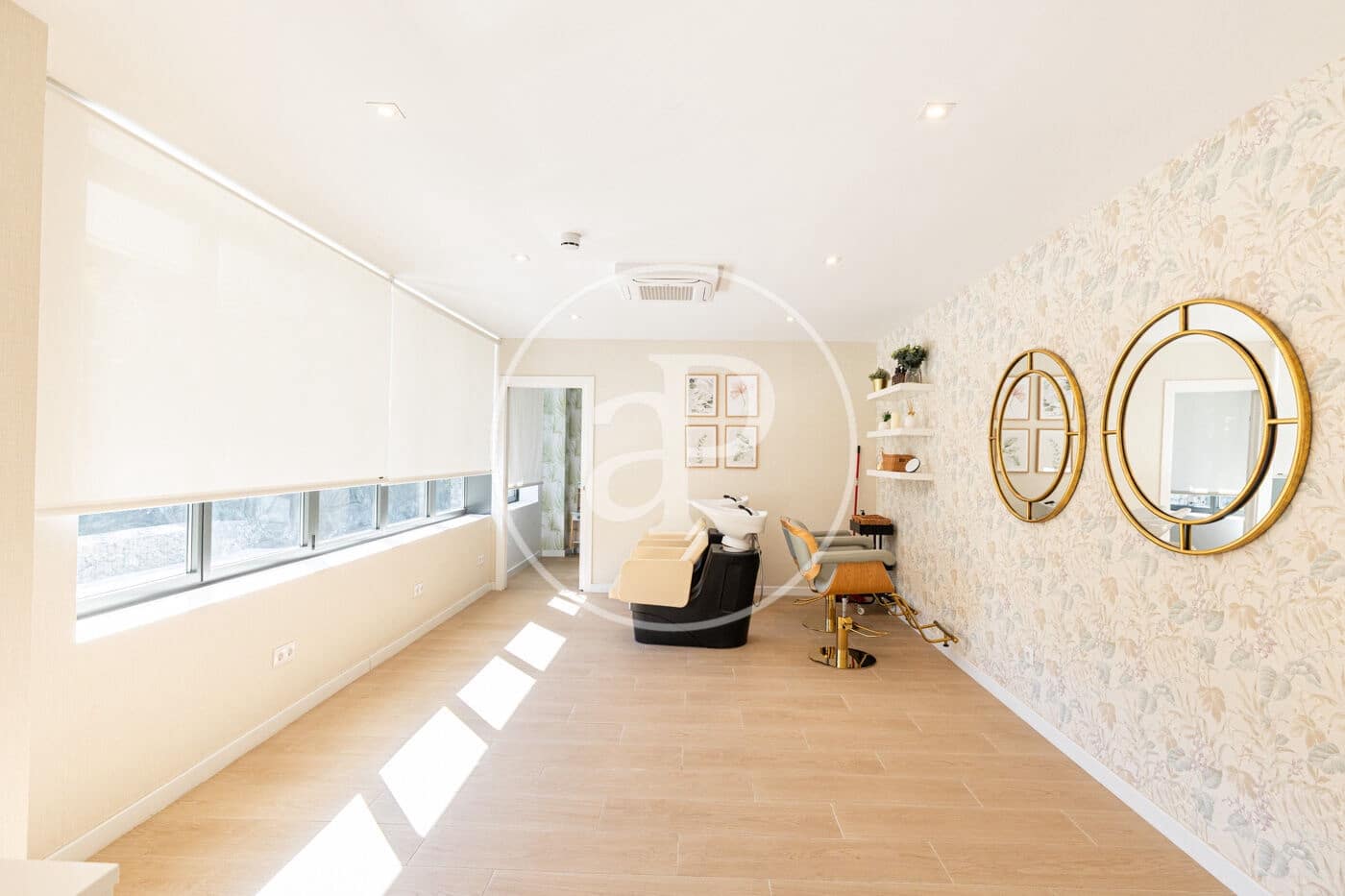 3 sypialnia Apartament na sprzedaż w Esplugues de Llobregat z basenem garażem - 1 300 000 € (Ref: 10173806)
