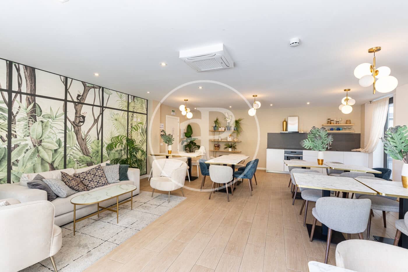3 sypialnia Apartament na sprzedaż w Esplugues de Llobregat z basenem garażem - 1 300 000 € (Ref: 10173806)