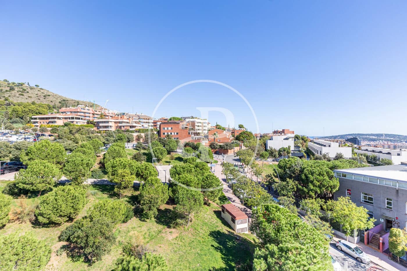 3 sypialnia Apartament na sprzedaż w Esplugues de Llobregat z basenem garażem - 1 300 000 € (Ref: 10173806)