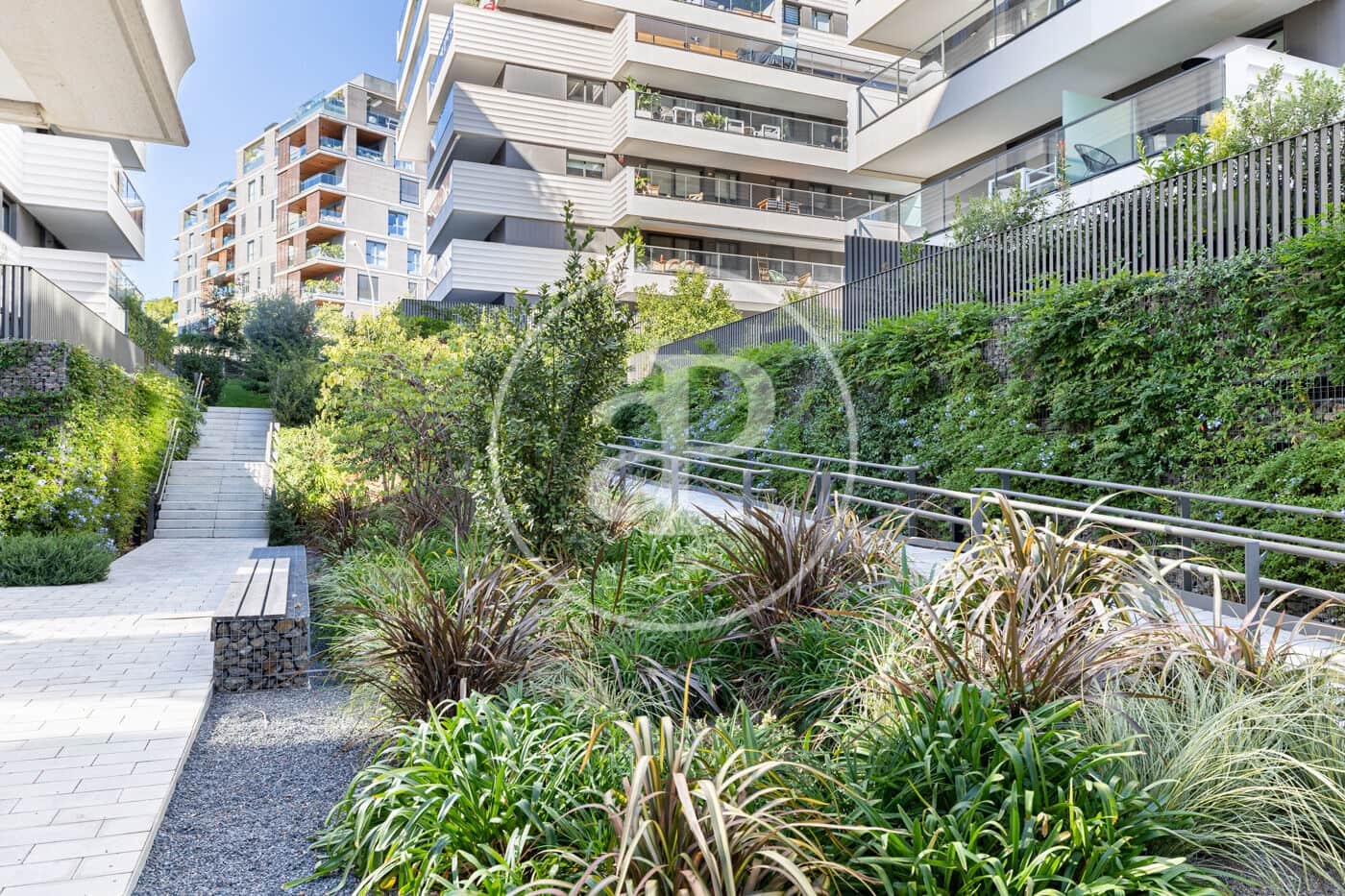 3 sypialnia Apartament na sprzedaż w Esplugues de Llobregat z basenem garażem - 1 300 000 € (Ref: 10173806)