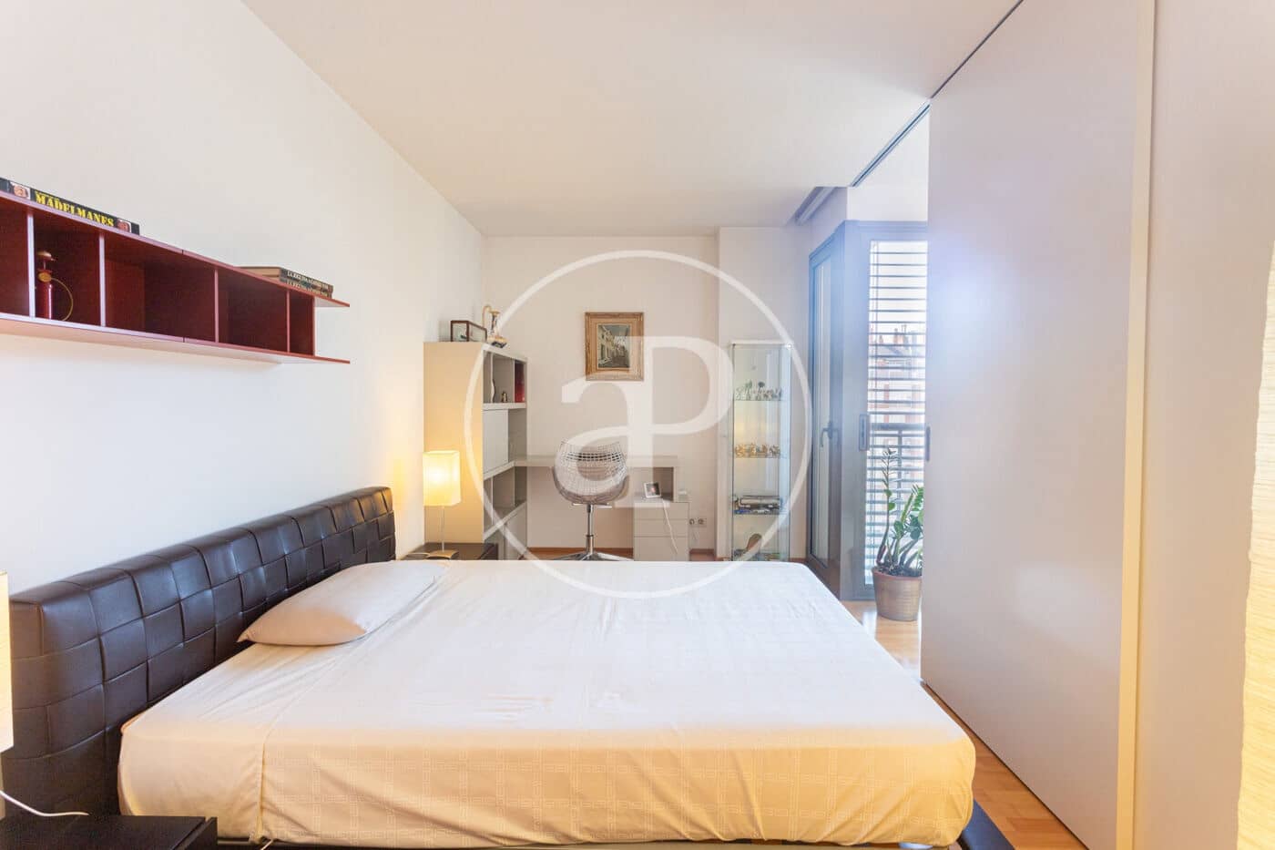 1 bedroom Penthouse for sale in Barcelona city - € 475,000 (Ref: 10177094)