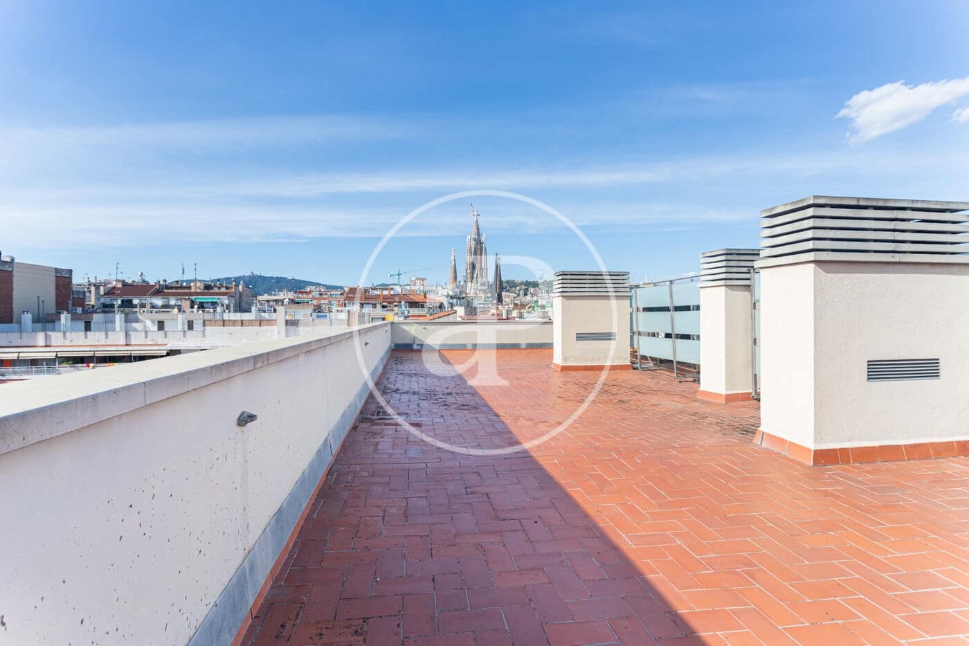 1 bedroom Penthouse for sale in Barcelona city - € 475,000 (Ref: 10177094)
