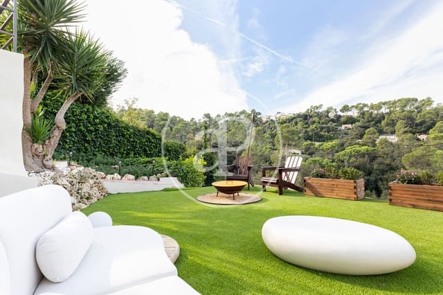 4 soveværelse Villa til salg i La Floresta, Sant Cugat del Vallès med swimmingpool - € 820.000 (Ref: 10180520)
