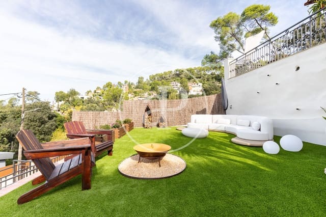 4 soveværelse Villa til salg i La Floresta, Sant Cugat del Vallès med swimmingpool - € 820.000 (Ref: 10180520)