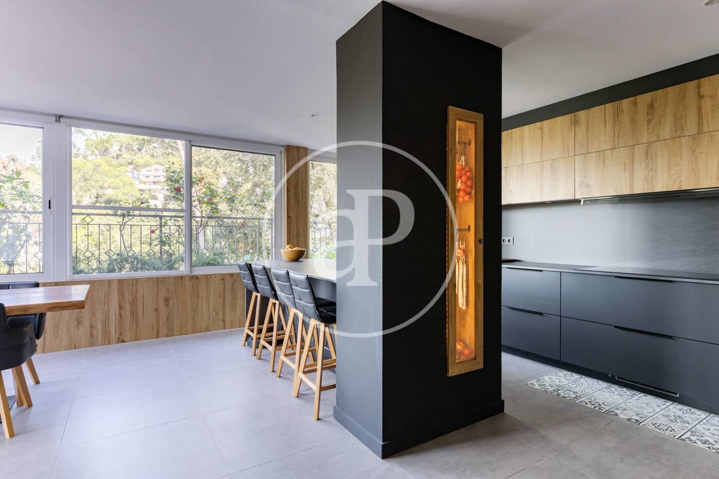 4 bedroom Villa for sale in La Floresta with pool - € 820,000 (Ref: 10180520)