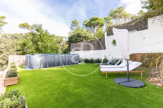4 soveværelse Villa til salg i La Floresta, Sant Cugat del Vallès med swimmingpool - € 820.000 (Ref: 10180520)