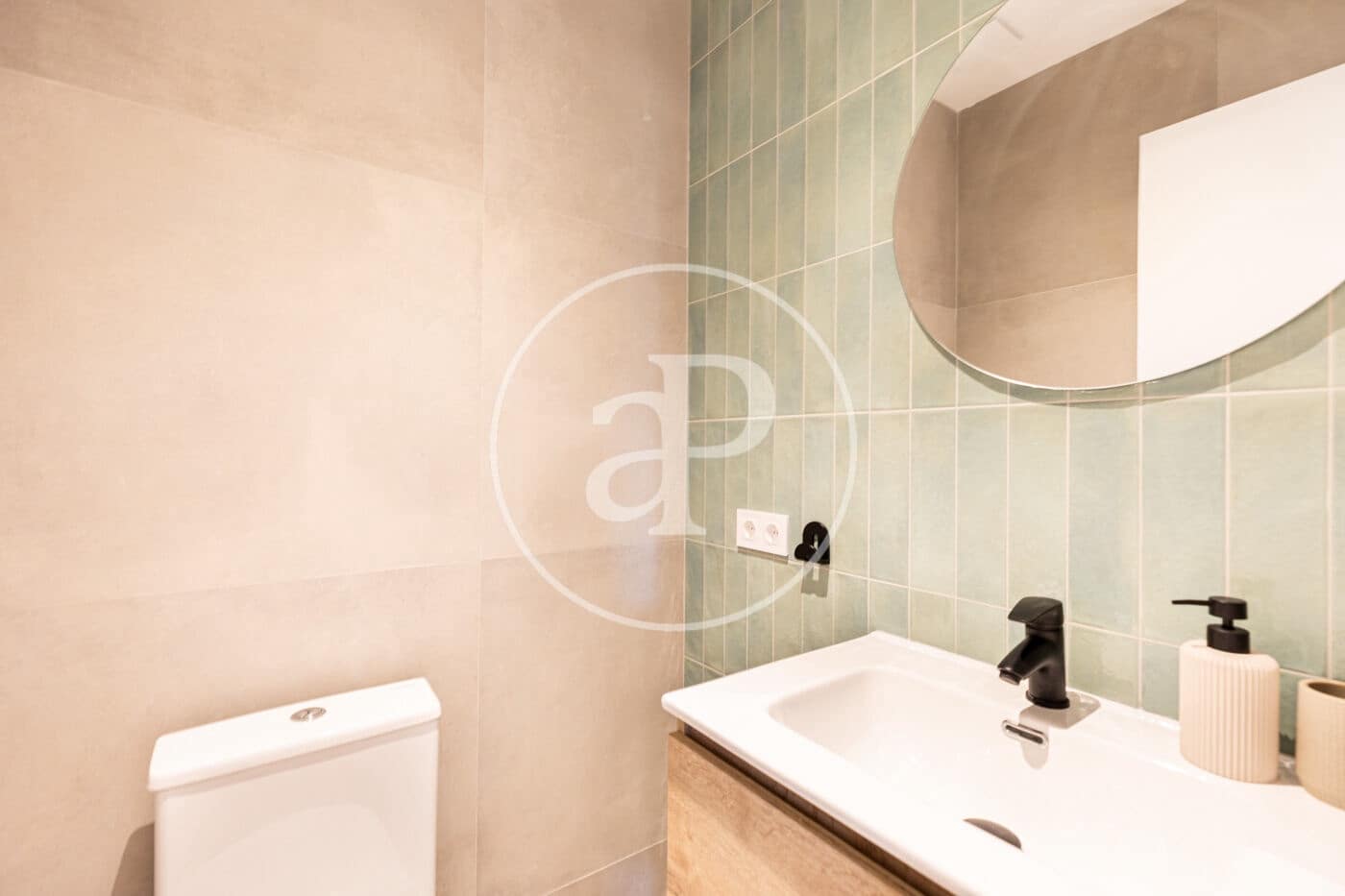 2 sypialnia Apartament na sprzedaż w Miasto Barcelona - 495 000 € (Ref: 10182975)