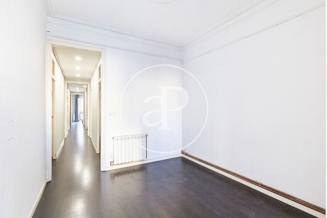Apartamento de 3 habitaciones en L'Antiga Esquerra de L'Eixample, Barcelona ciudad en venta - 549.000 € (Ref: 10182976)