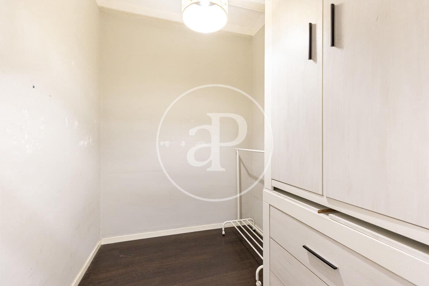 Apartamento de 3 habitaciones en Barcelona ciudad en venta - 549.000 € (Ref: 10182976)