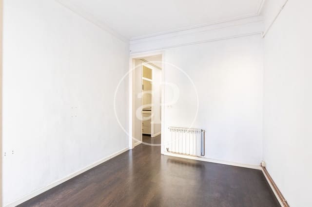 Apartamento de 3 habitaciones en L'Antiga Esquerra de L'Eixample, Barcelona ciudad en venta - 549.000 € (Ref: 10182976)