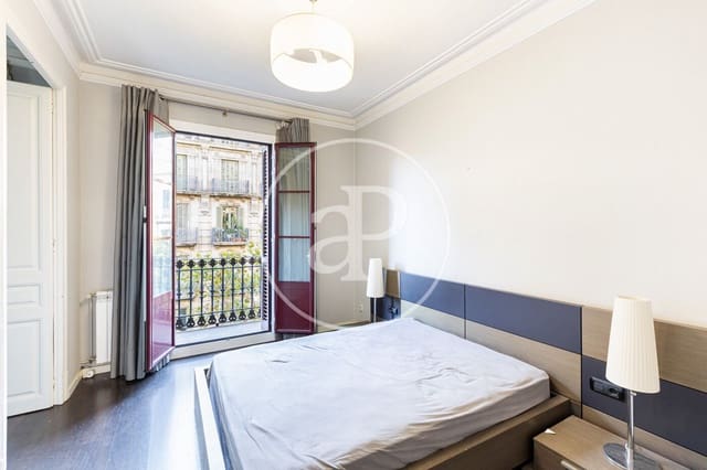 Apartamento de 3 habitaciones en L'Antiga Esquerra de L'Eixample, Barcelona ciudad en venta - 549.000 € (Ref: 10182976)