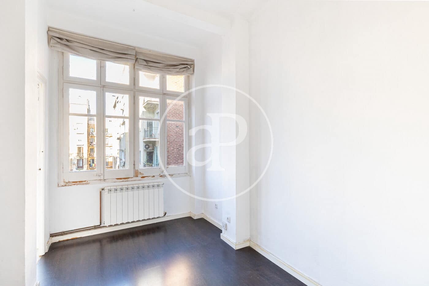 Apartamento de 3 habitaciones en Barcelona ciudad en venta - 549.000 € (Ref: 10182976)