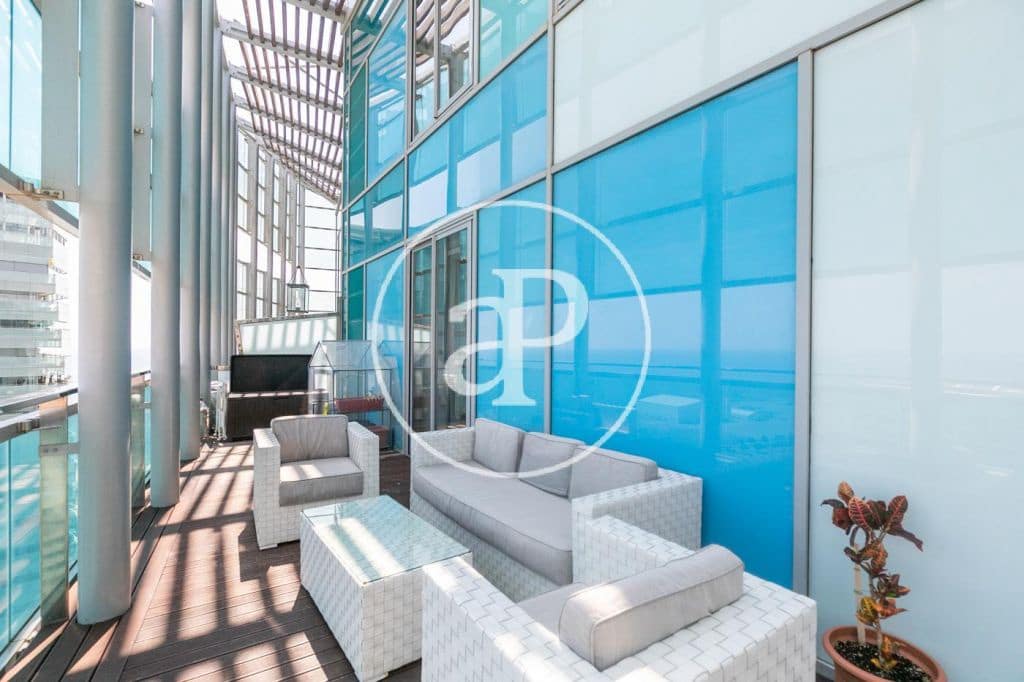 3 soveværelse Penthouse til salg i Barcelona by med swimmingpool - € 2.500.000 (Ref: 5300494)