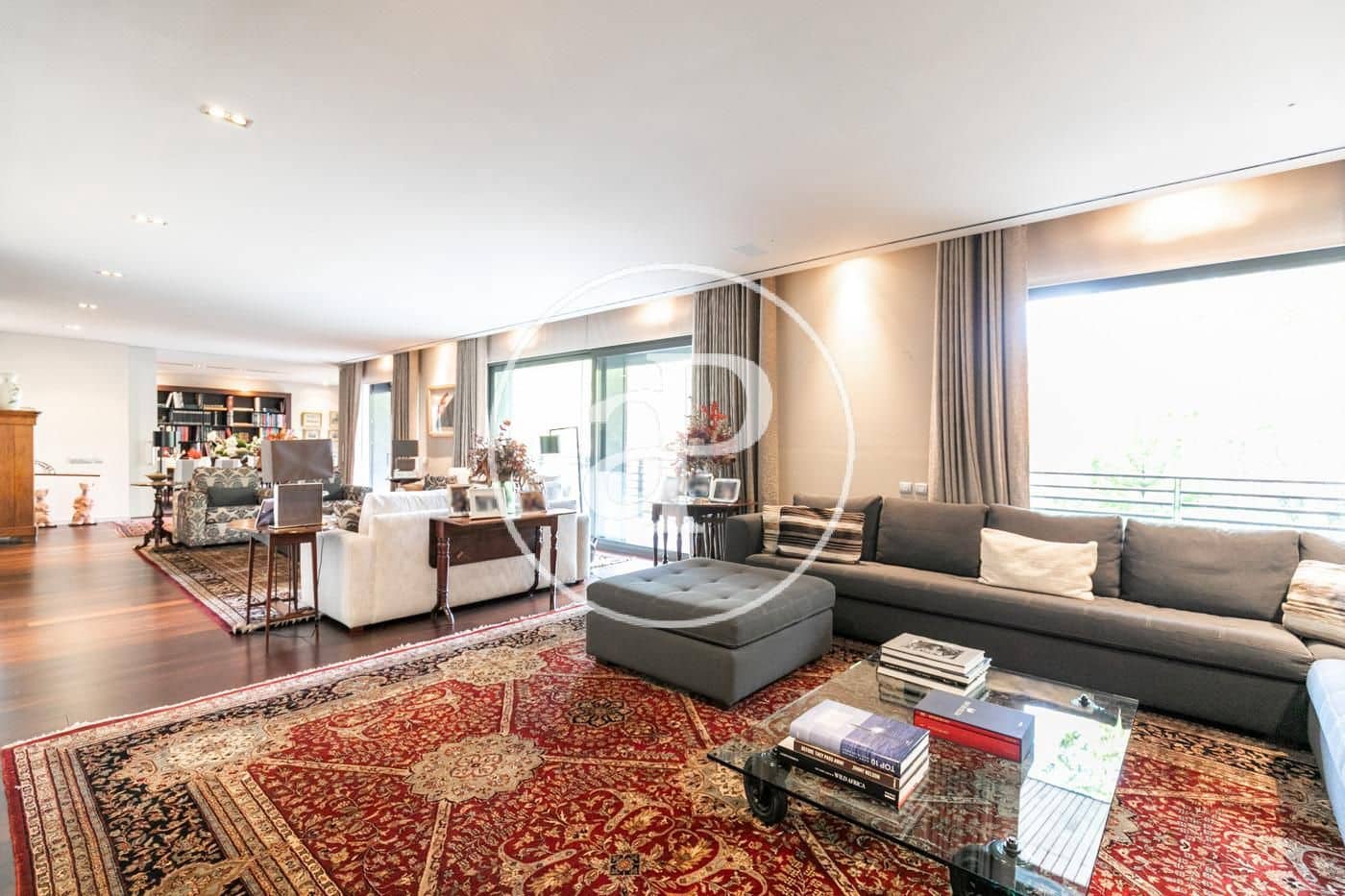 6 soveværelse Lejlighed til salg i Barcelona by med swimmingpool - € 4.500.000 (Ref: 5704110)