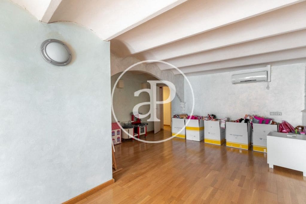 5 makuuhuone Huoneisto myytävänä paikassa Barcelona kaupunki - 1 300 000 € (Ref: 5704124)