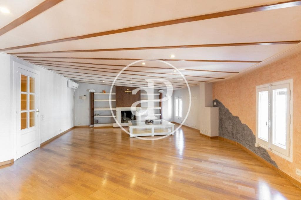 5 makuuhuone Huoneisto myytävänä paikassa Barcelona kaupunki - 1 300 000 € (Ref: 5704124)