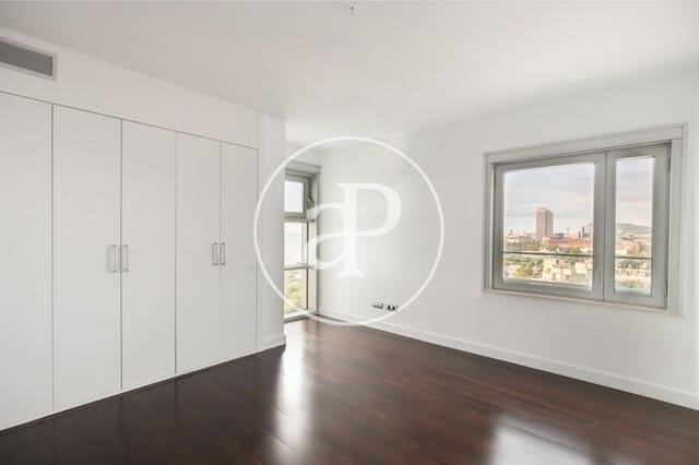 2 bedroom Penthouse for sale in El Poblenou, Barcelona city - € 1,900,000 (Ref: 5953139)