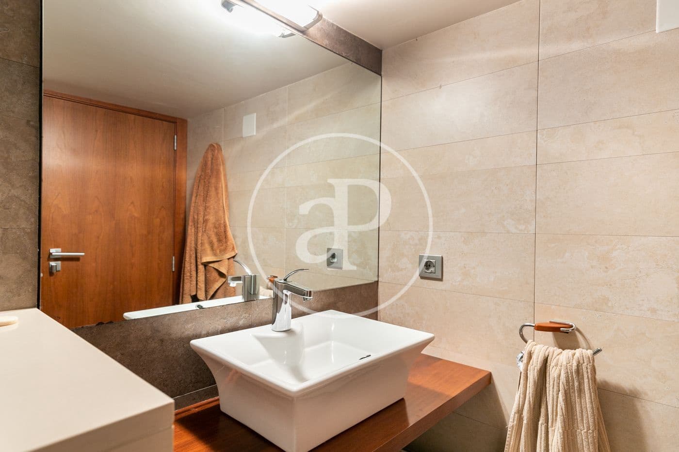 4 soveværelse Villa til salg i Esplugues de Llobregat med swimmingpool - € 2.940.000 (Ref: 7219003)