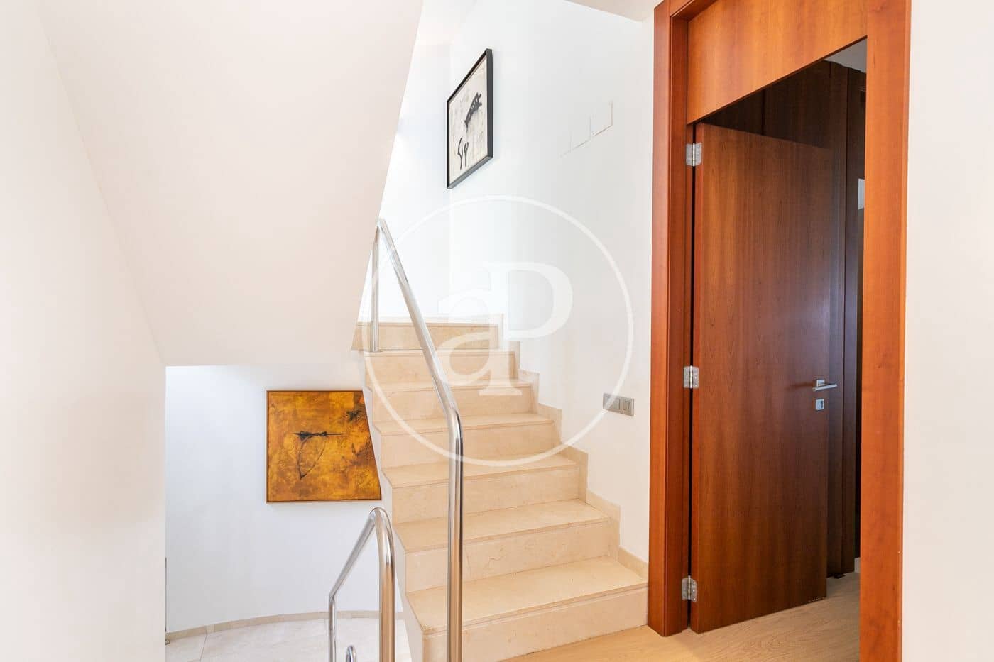 4 soveværelse Villa til salg i Esplugues de Llobregat med swimmingpool - € 2.940.000 (Ref: 7219003)