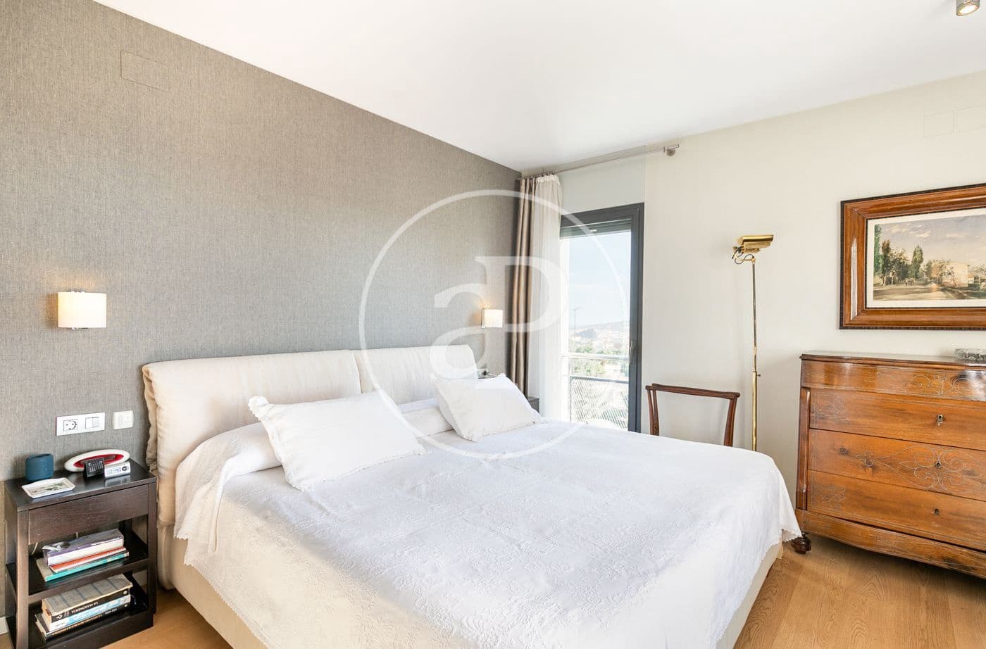 4 soveværelse Villa til salg i Esplugues de Llobregat med swimmingpool - € 2.940.000 (Ref: 7219003)