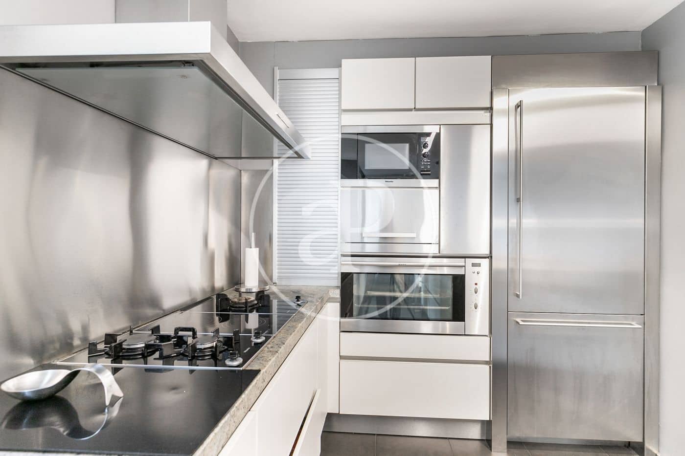 4 soveværelse Villa til salg i Esplugues de Llobregat med swimmingpool - € 2.940.000 (Ref: 7219003)