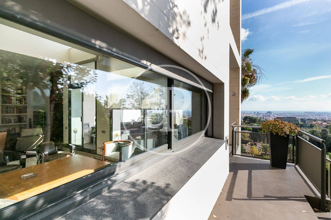 4 soveværelse Villa til salg i Esplugues de Llobregat med swimmingpool - € 2.940.000 (Ref: 7219003)