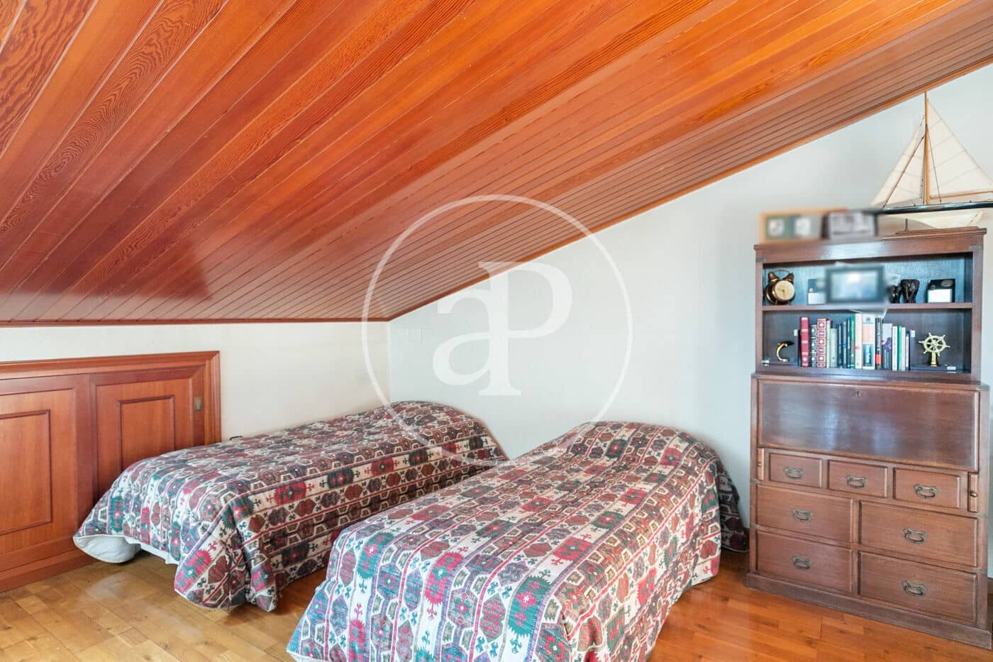 9 slaapkamer Villa te koop in Sant Just Desvern - € 1.620.000 (Ref: 7431852)