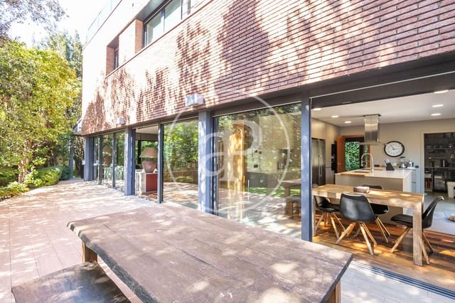 5 bedroom Villa for sale in Sarrià, Barcelona city with pool - € 3,395,000 (Ref: 7816810)