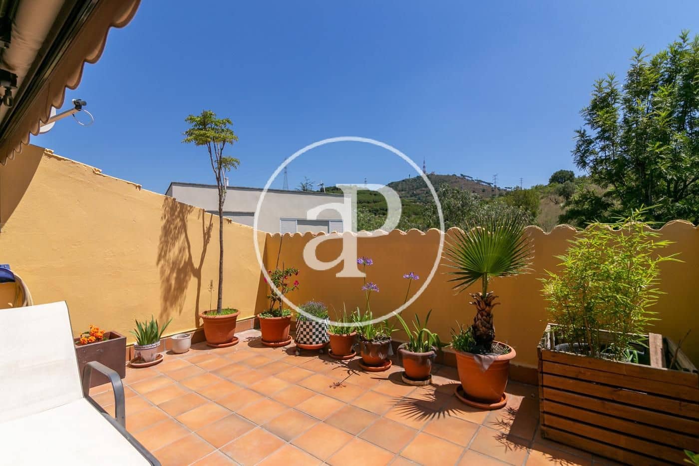 6 soveværelse Villa til salg i Sant Just Desvern - € 1.250.000 (Ref: 7875835)