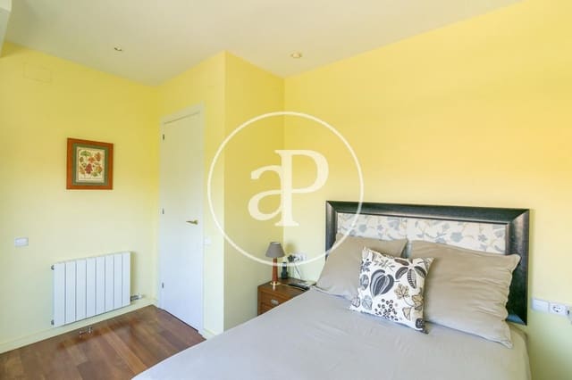 6 slaapkamer Villa te koop in Sant Just Desvern - € 1.250.000 (Ref: 7875835)