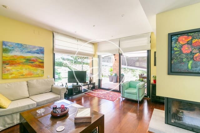 6 slaapkamer Villa te koop in Sant Just Desvern - € 1.250.000 (Ref: 7875835)